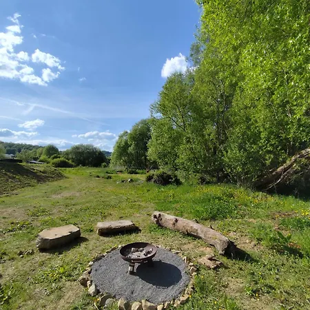 Semesterbostad Dauny House Daun